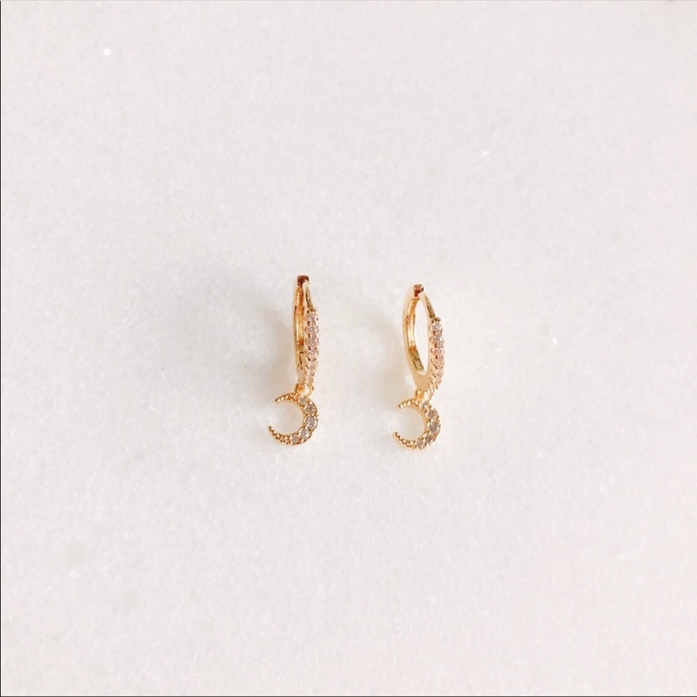 S925 silver moon hoop earrings